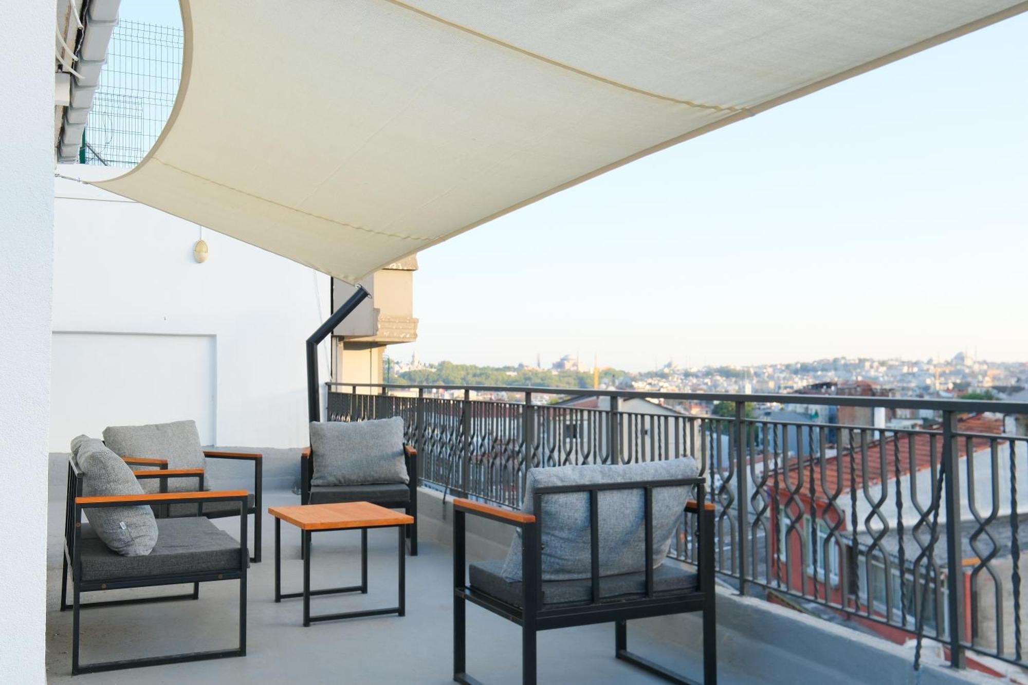Urban Quarters - Bogazkesen, Istanbul